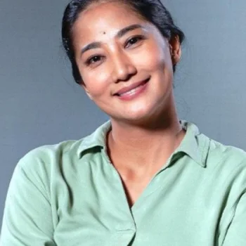 Adelia Rasya
