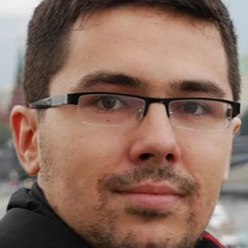 Александр Назаров