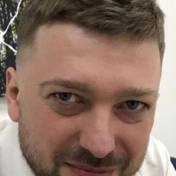 Александр Шампаров