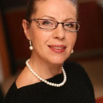 Александра Маринина