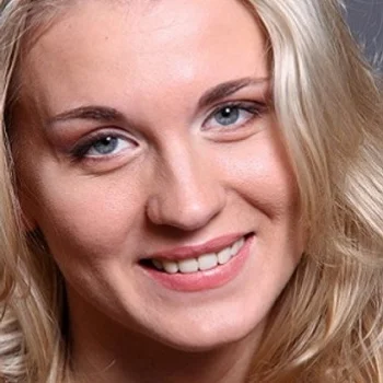 Анна Багмет