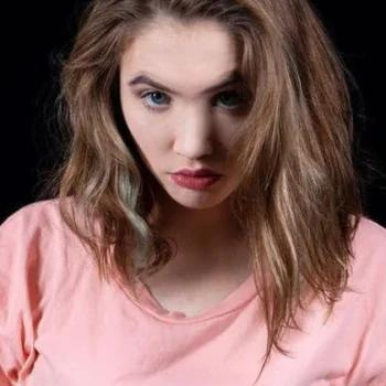 Anna Clary
