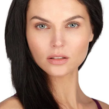 Анна Орис