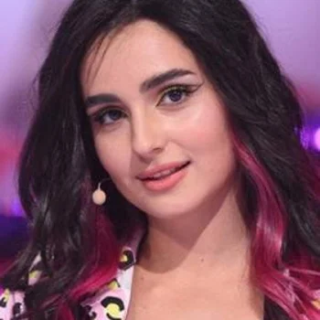 Анна Тринчер
