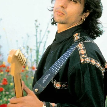 Antonio Flores