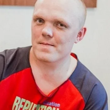Артём Бобцов
