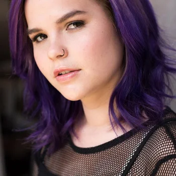 Brie Tilton