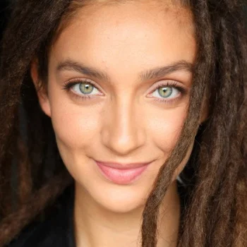 Carli McIntyre