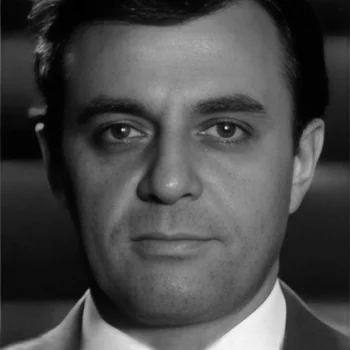 Дмитрий Днепров