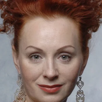 Екатерина Хлыстова