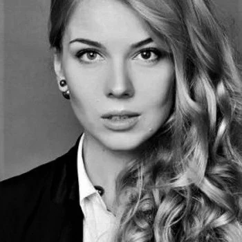 Екатерина Лопарёва