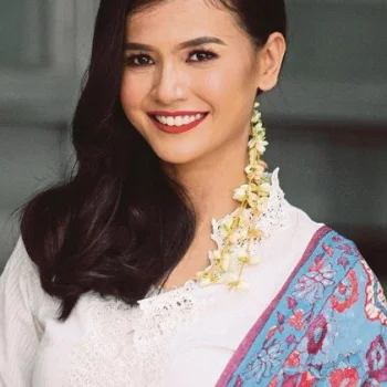 Ezzaty Abdullah