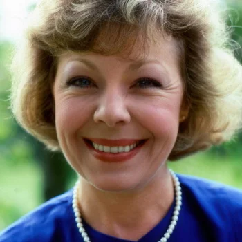Gwyneth Powell