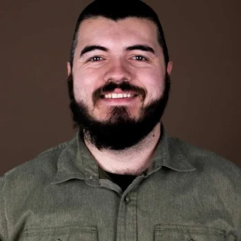 Хантер Нино