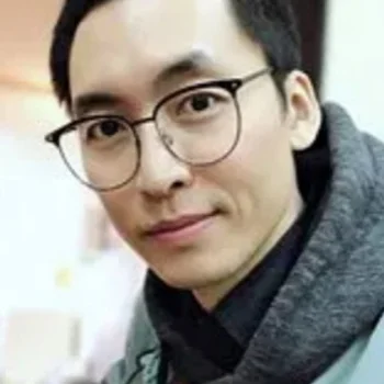 Heqi Shao