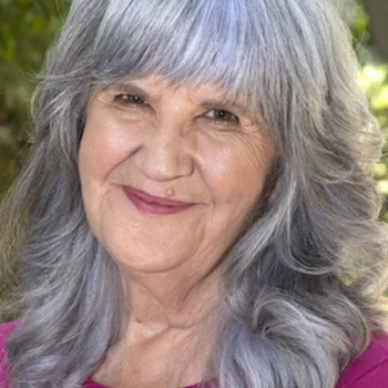 Holly Kiger