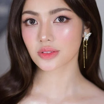 Jane De Leon