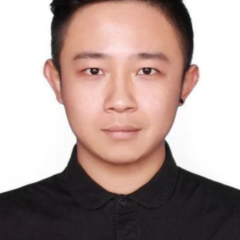 Jiang Xiaotong