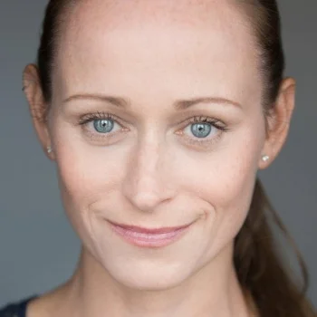 Laura Bayston