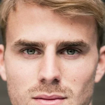 Leigh Scully