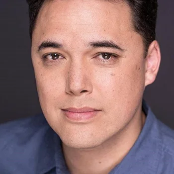 Leslie Takeda