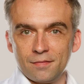 Максим Дашкин