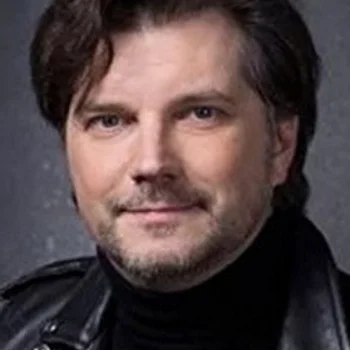 Максим Михайличенко