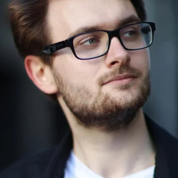 Никита Зубков