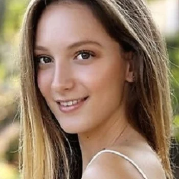 Paula Vélez