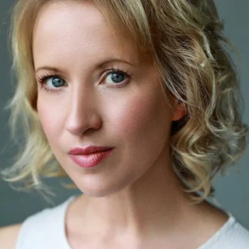 Rosanna Miles