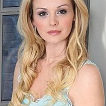 Stephanie Dooley