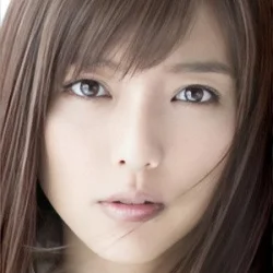 Erina Mano
