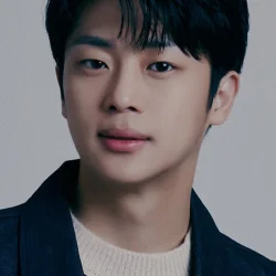 Lee Sin-young