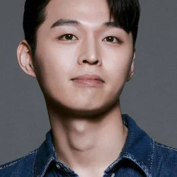 Kim Woo-kyum