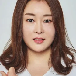Yoon Sa-bong