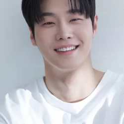 Kim Taek
