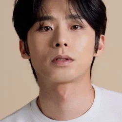 강성욱