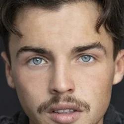 Adam Richardson