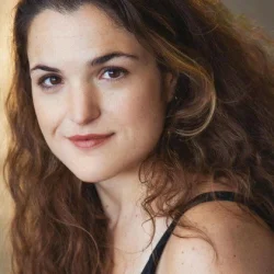 Adela Leiro