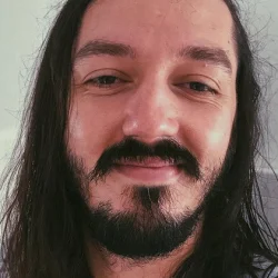 Adriano Magalhães