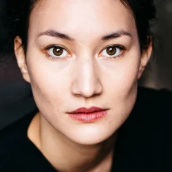 Agnes Kiyomi Decker