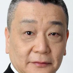 Акихико Исидзуми