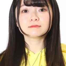 Akina Houmoto