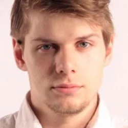 Александр Грашин