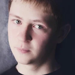 Александр Мельников