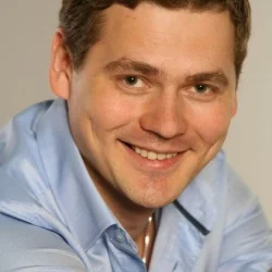 Александр Пашков