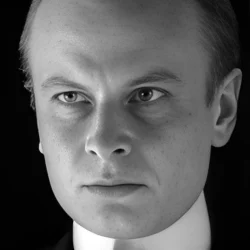 Александр Романцов