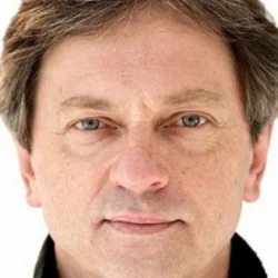 Александр Смирнов