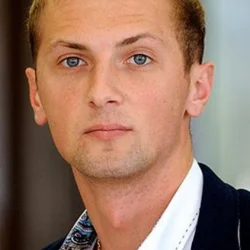 Александр Зубарев