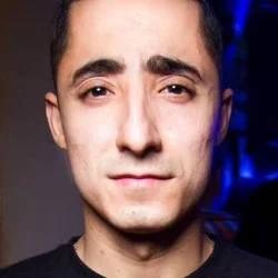Амил Насиров